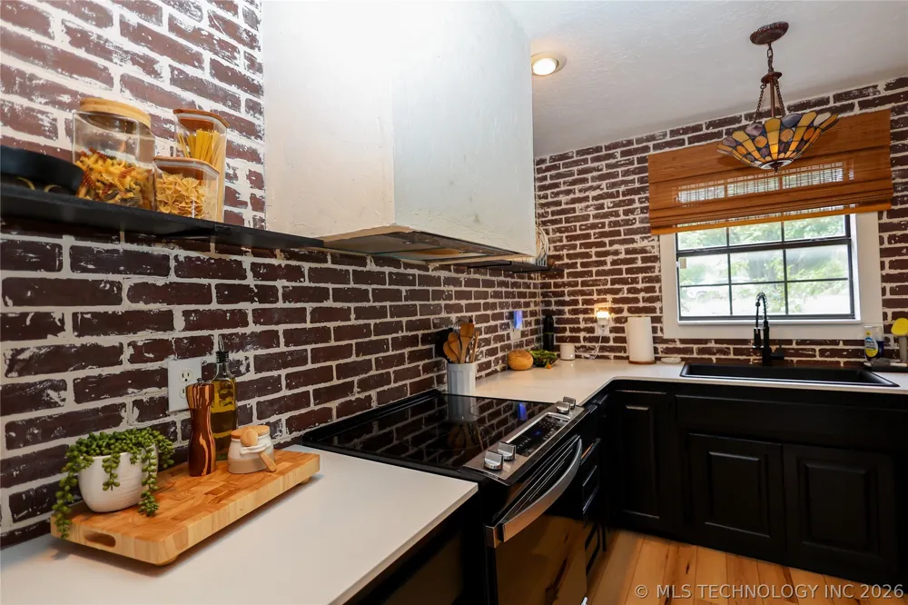 7548 W 14th Sulphur, OK 73086