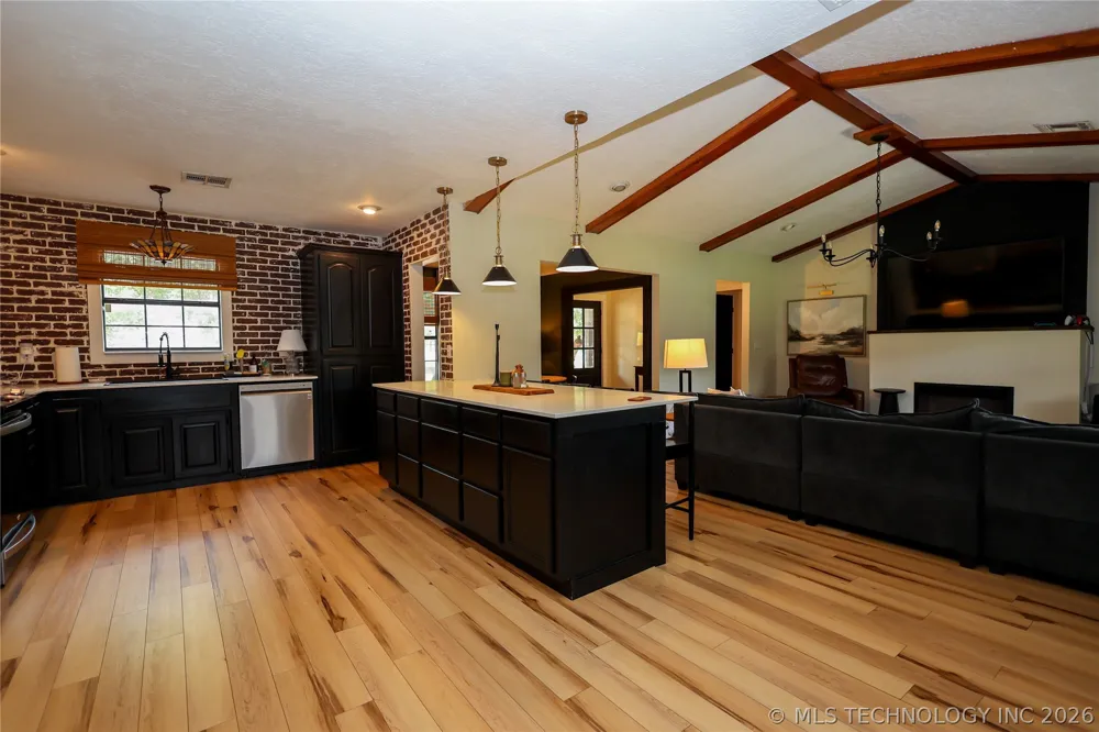 7548 W 14th Sulphur, OK 73086