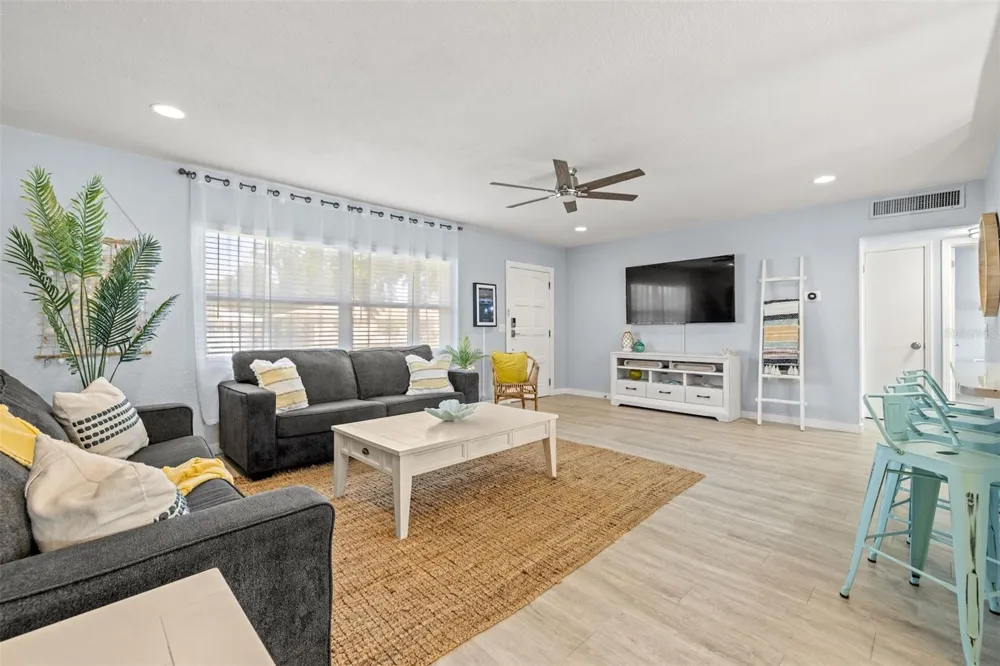 1405 TEMPLE STREET Clearwater, FL 33756