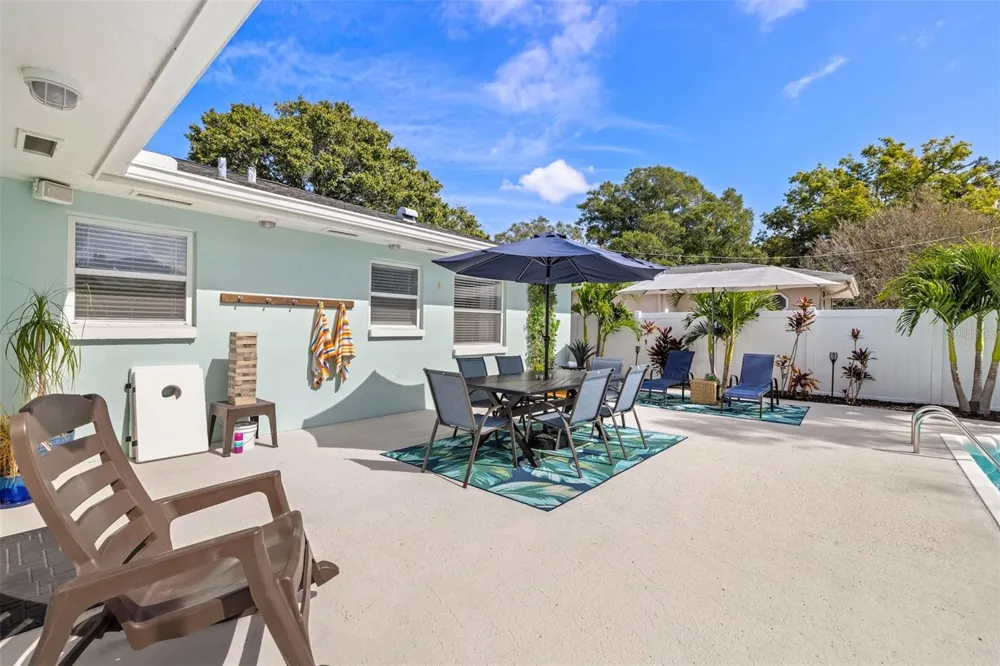 1405 TEMPLE STREET Clearwater, FL 33756