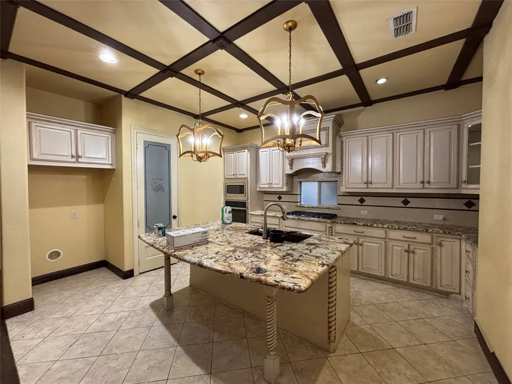 2807 Borama Drive Irving, TX 75062
