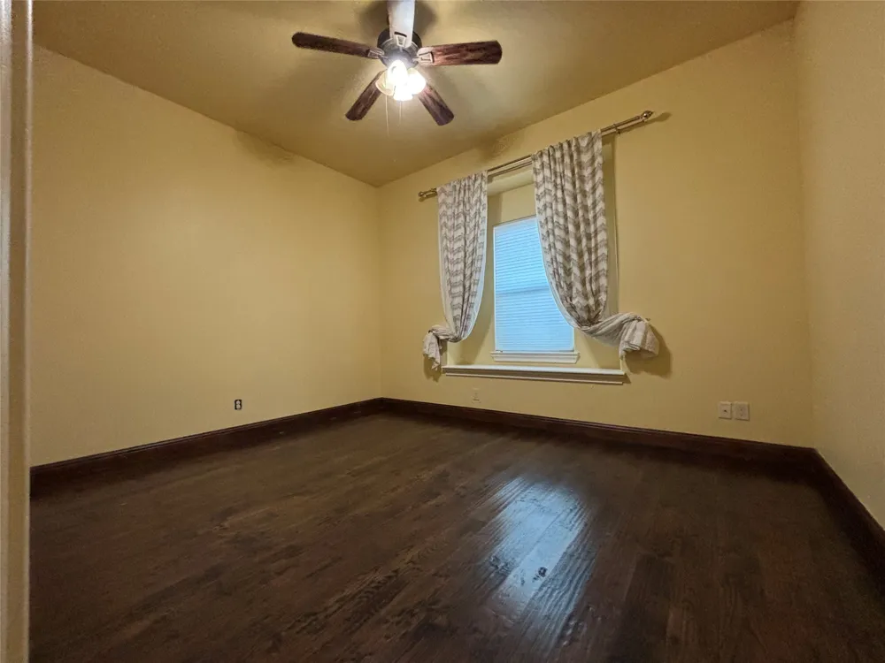 2807 Borama Drive Irving, TX 75062