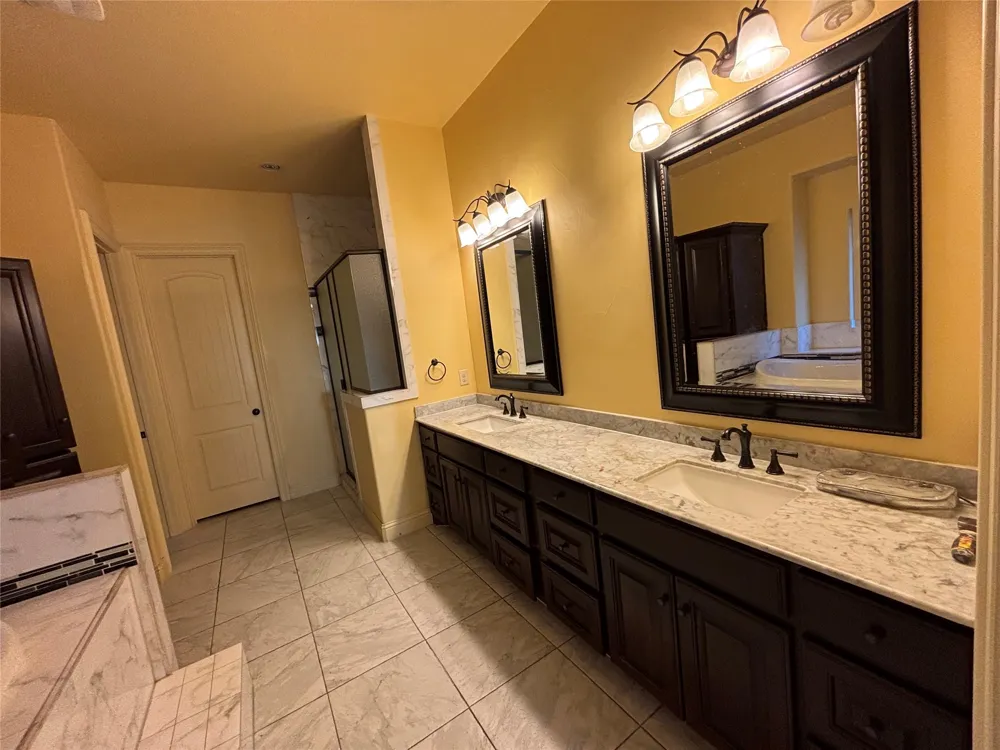 2807 Borama Drive Irving, TX 75062