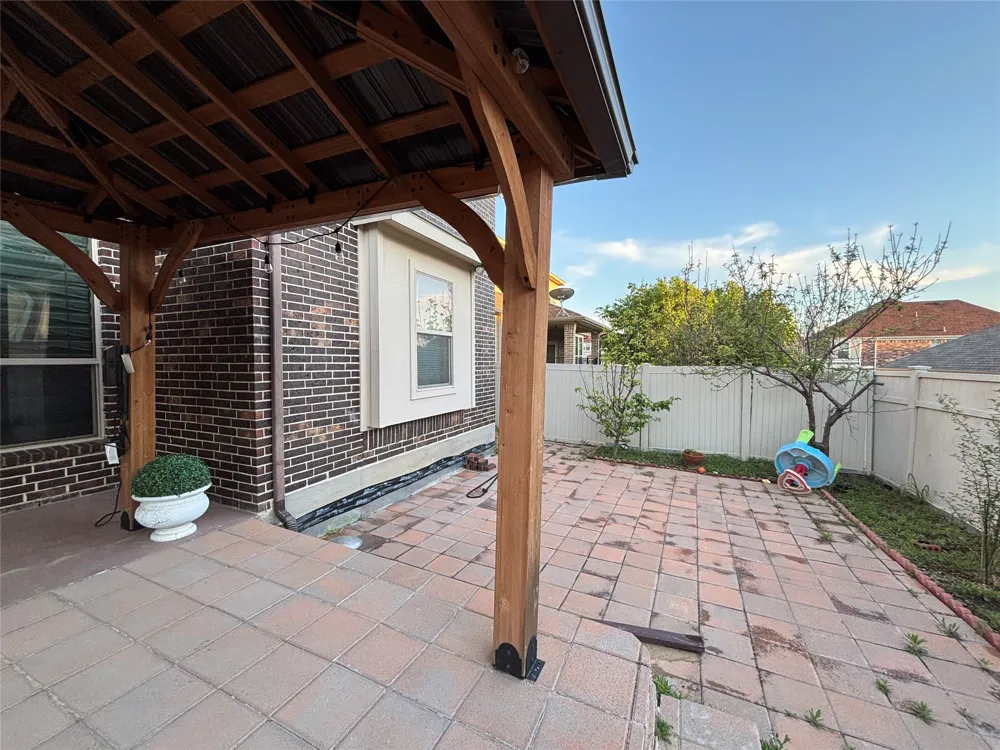2807 Borama Drive Irving, TX 75062