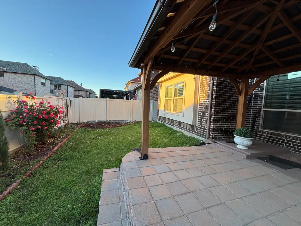 2807 Borama Drive Irving, TX 75062