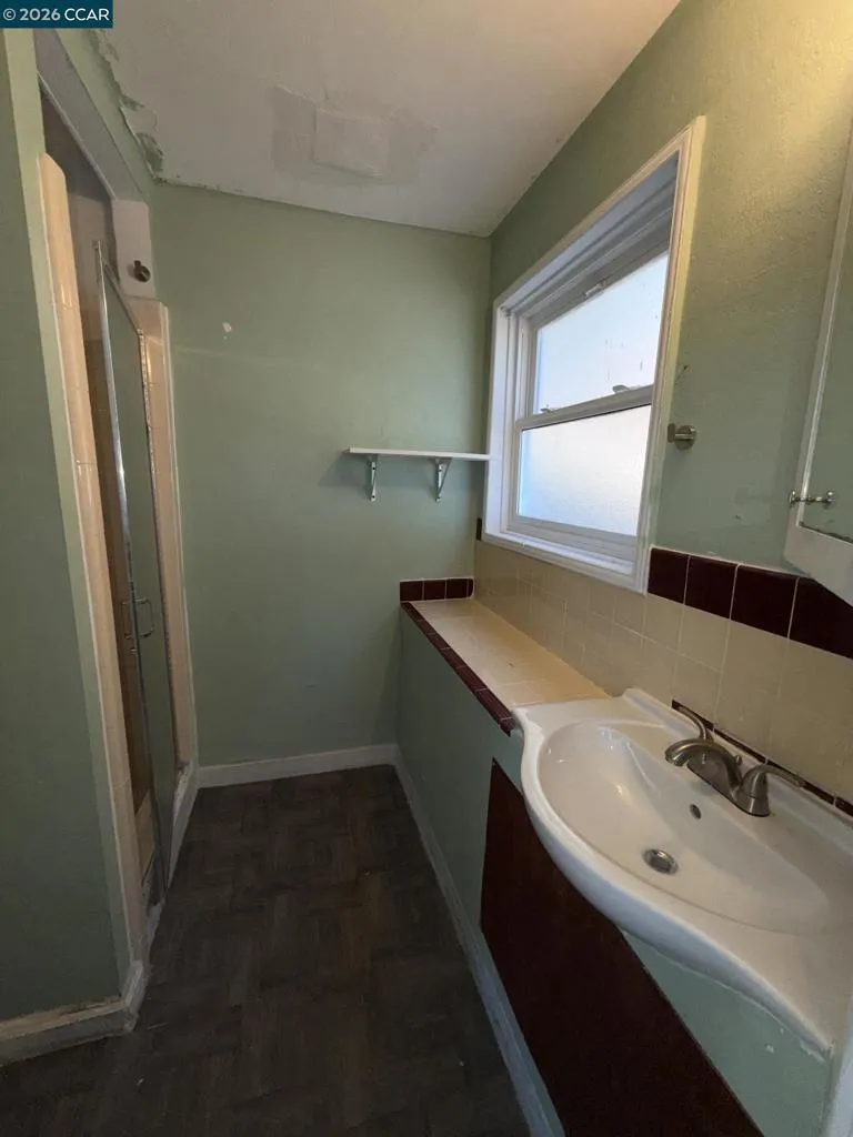 2344 Scenic Ave Martinez, CA 94553
