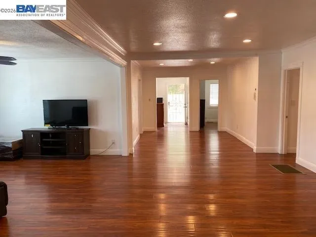 690 Dowling Blvd San Leandro, CA 94577