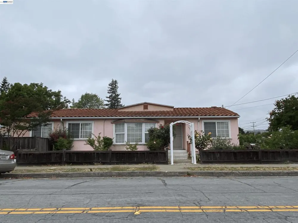 690 Dowling Blvd San Leandro, CA 94577