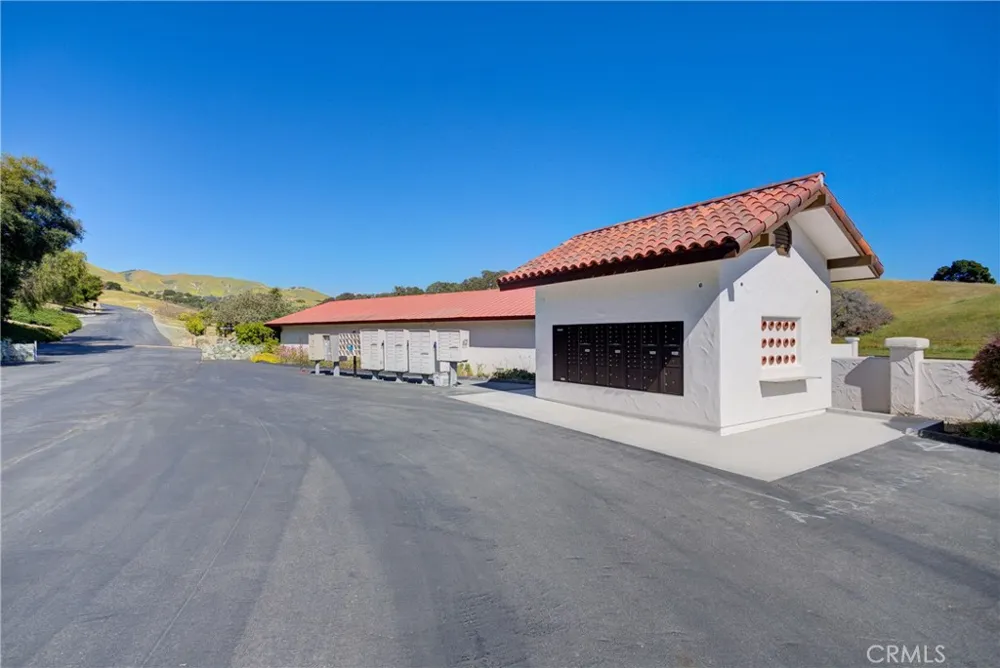 2490 Nightshade Arroyo Grande, CA 93420