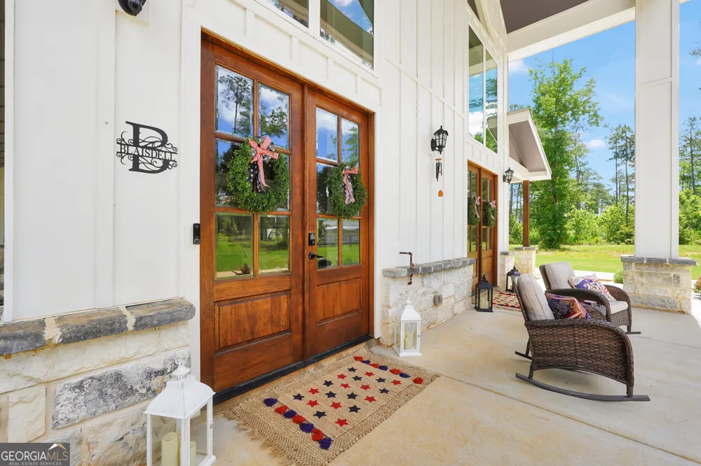 1384 Hopewell RD Forsyth, GA 31029