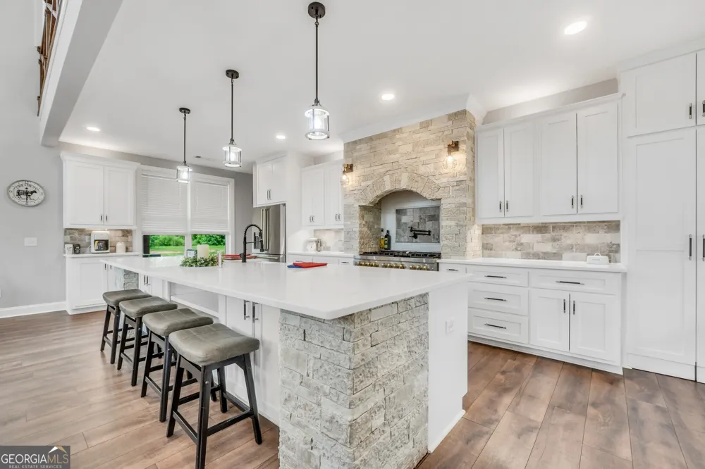 1384 Hopewell RD Forsyth, GA 31029