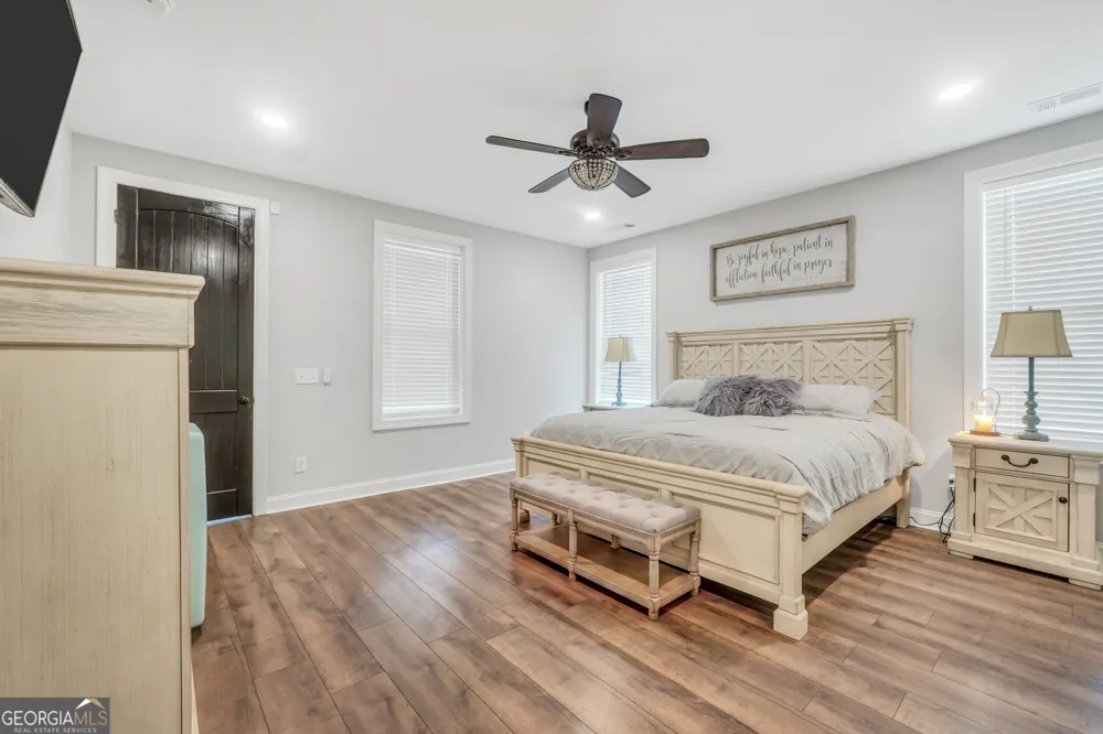 1384 Hopewell RD Forsyth, GA 31029