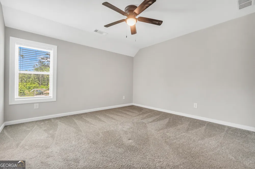 1384 Hopewell RD Forsyth, GA 31029