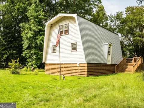 872 Henderson RD