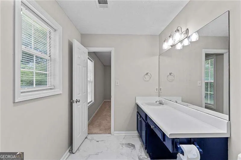24 Green Acre LN Cartersville, GA 30121