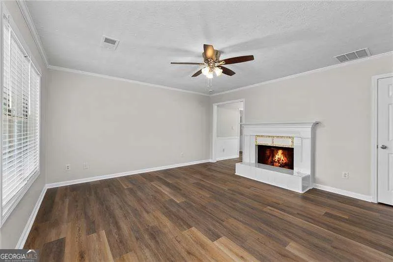 24 Green Acre LN Cartersville, GA 30121