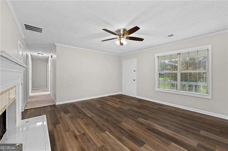 24 Green Acre LN Cartersville, GA 30121
