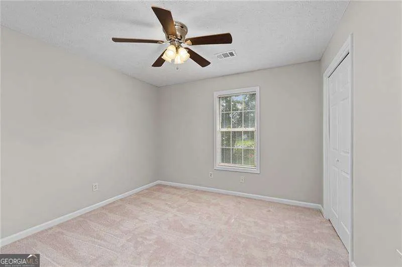 24 Green Acre LN Cartersville, GA 30121