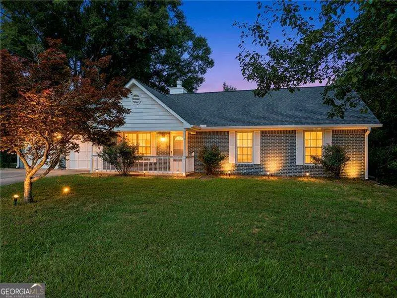 24 Green Acre LN Cartersville, GA 30121