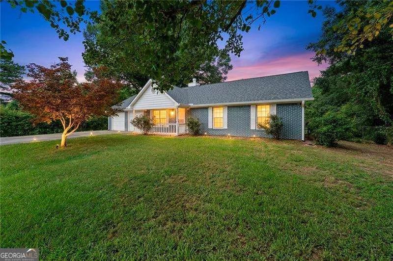 24 Green Acre LN Cartersville, GA 30121