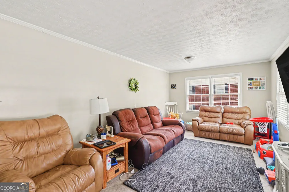 202 Cherry Hill DR Calhoun, GA 30701