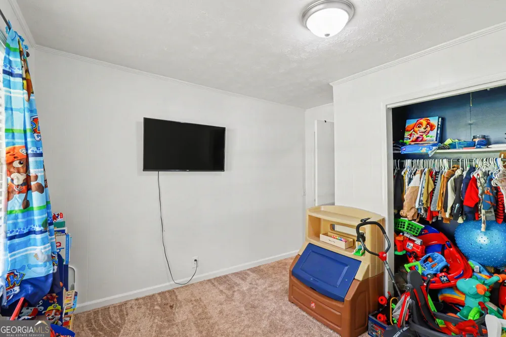 202 Cherry Hill DR Calhoun, GA 30701