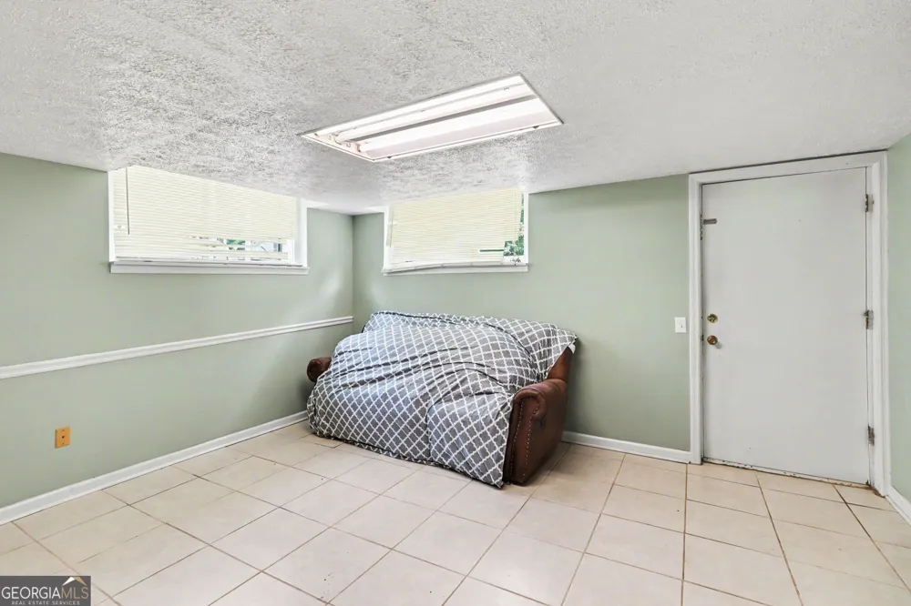 202 Cherry Hill DR Calhoun, GA 30701