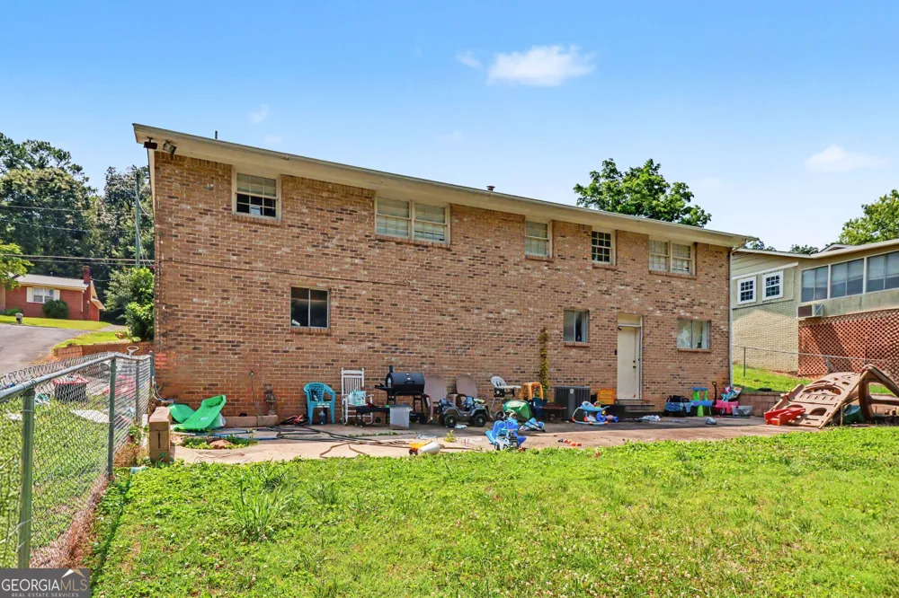 202 Cherry Hill DR Calhoun, GA 30701