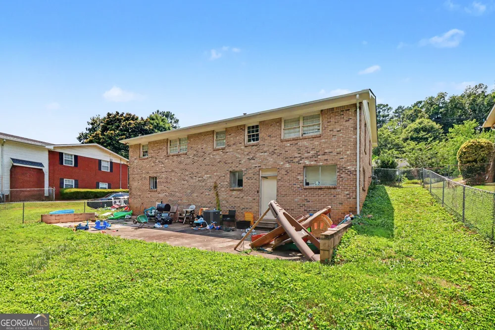 202 Cherry Hill DR Calhoun, GA 30701