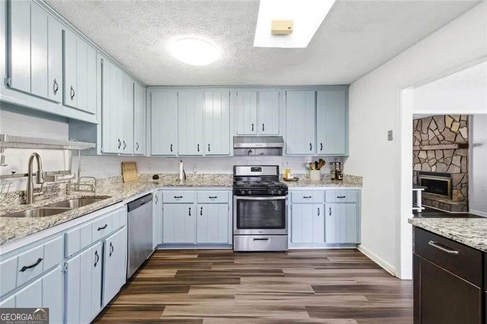 4838 Caboose LN NW Acworth, GA 30102