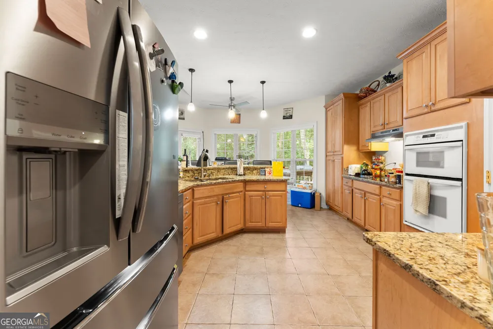 393 Brookwood DR Lavonia, GA 30553