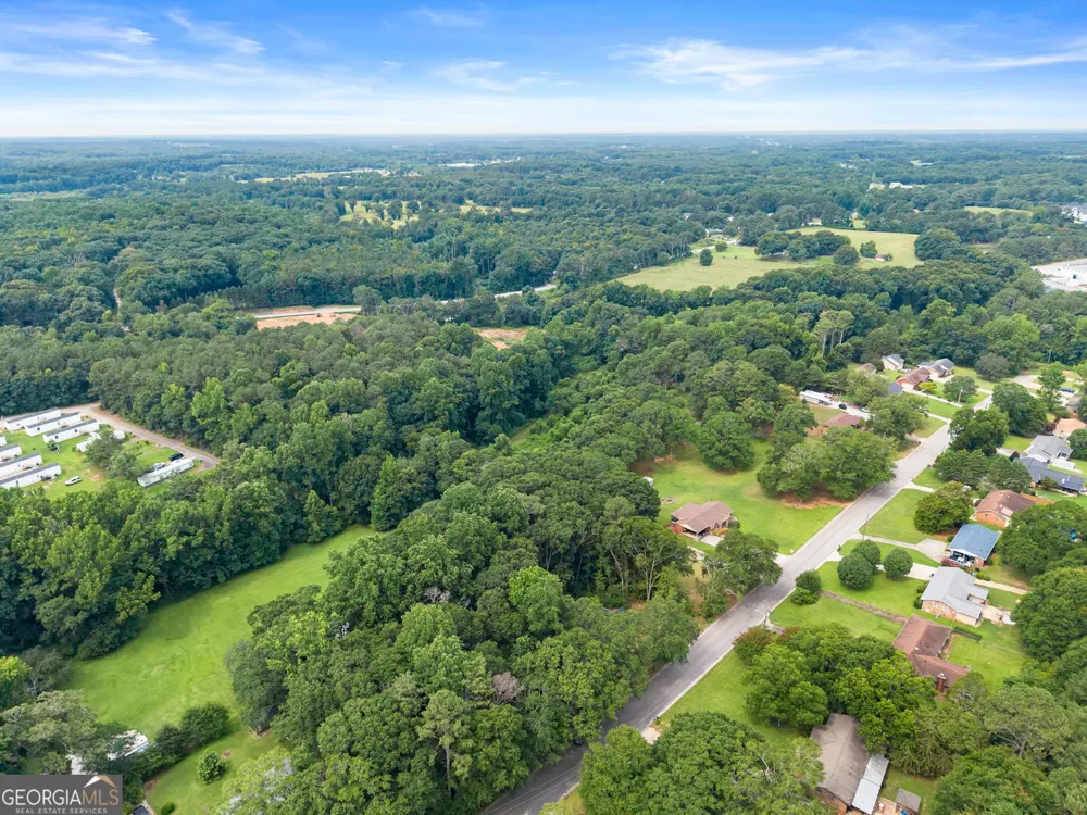 393 Brookwood DR Lavonia, GA 30553