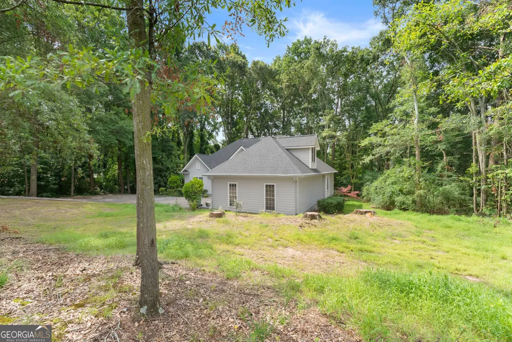 393 Brookwood DR Lavonia, GA 30553