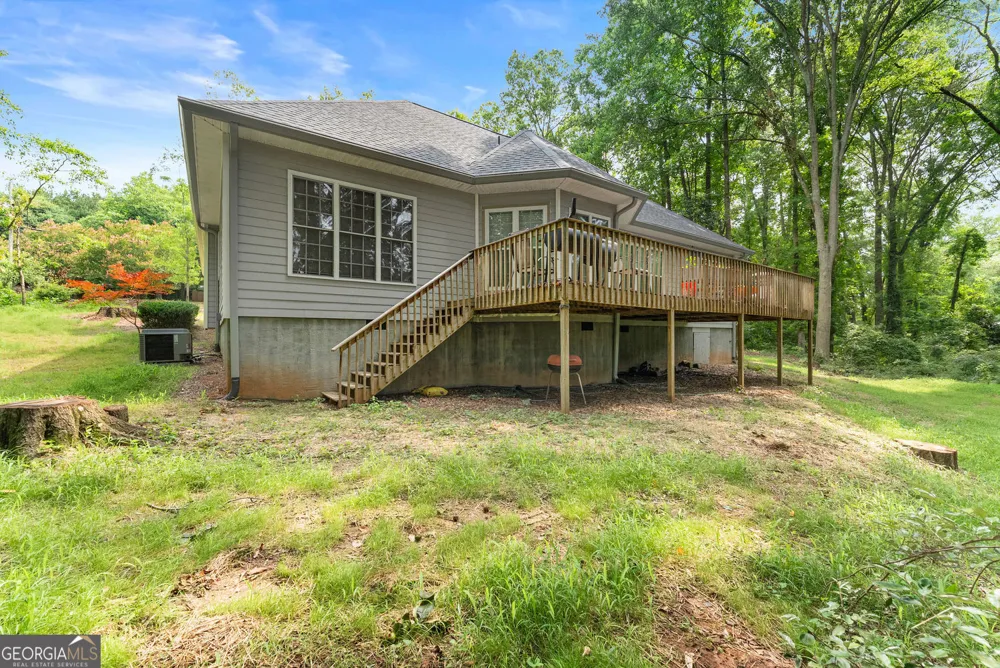 393 Brookwood DR Lavonia, GA 30553