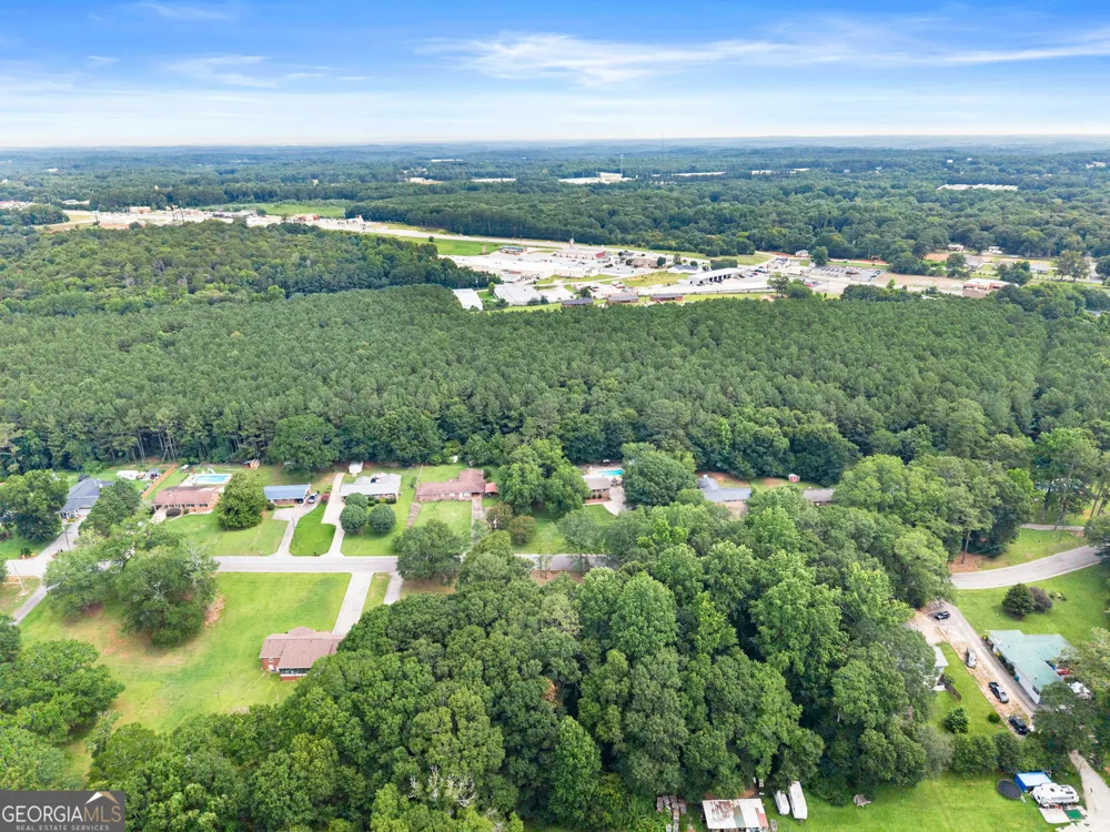 393 Brookwood DR Lavonia, GA 30553