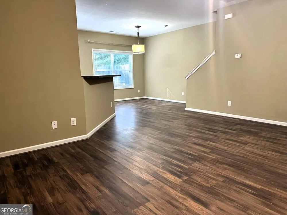 538 Oakside PL Acworth, GA 30102
