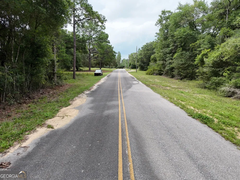 399 Perdue RD Defuniak Springs, FL 32433
