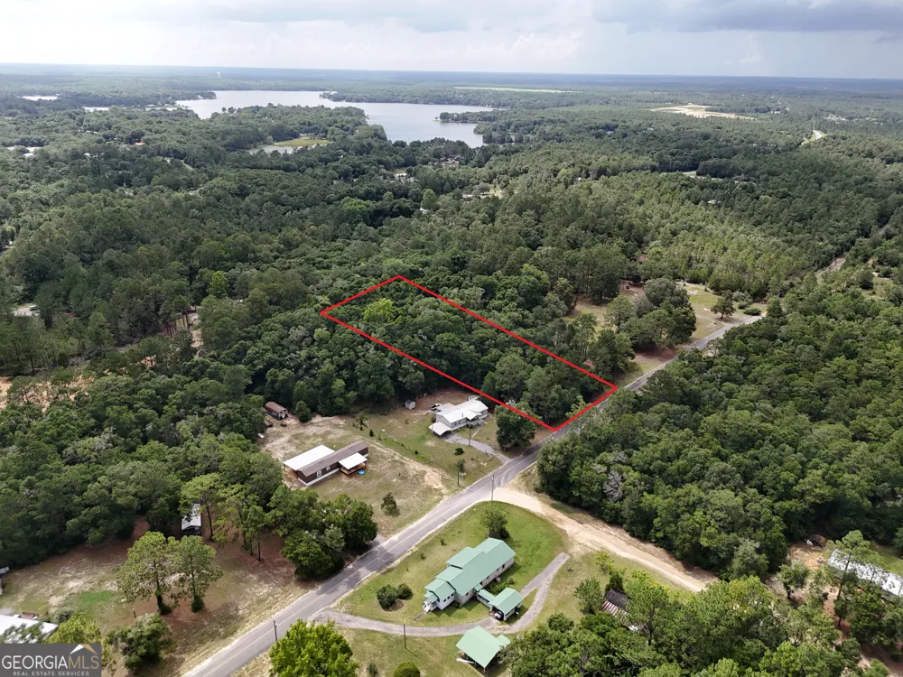 399 Perdue RD Defuniak Springs, FL 32433