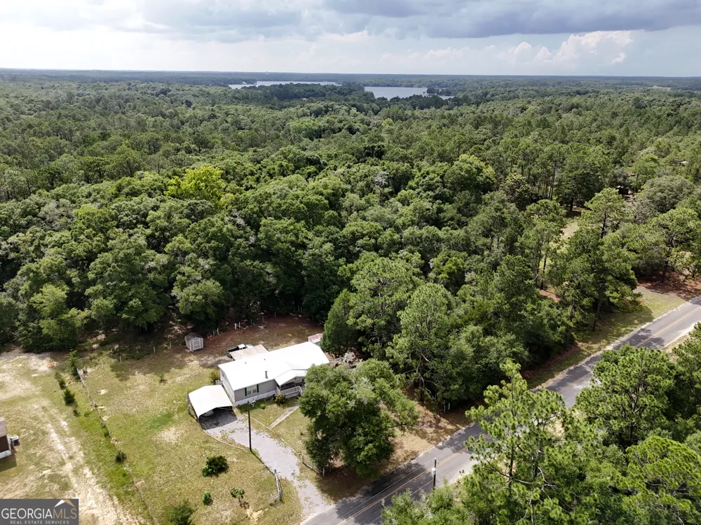 399 Perdue RD Defuniak Springs, FL 32433