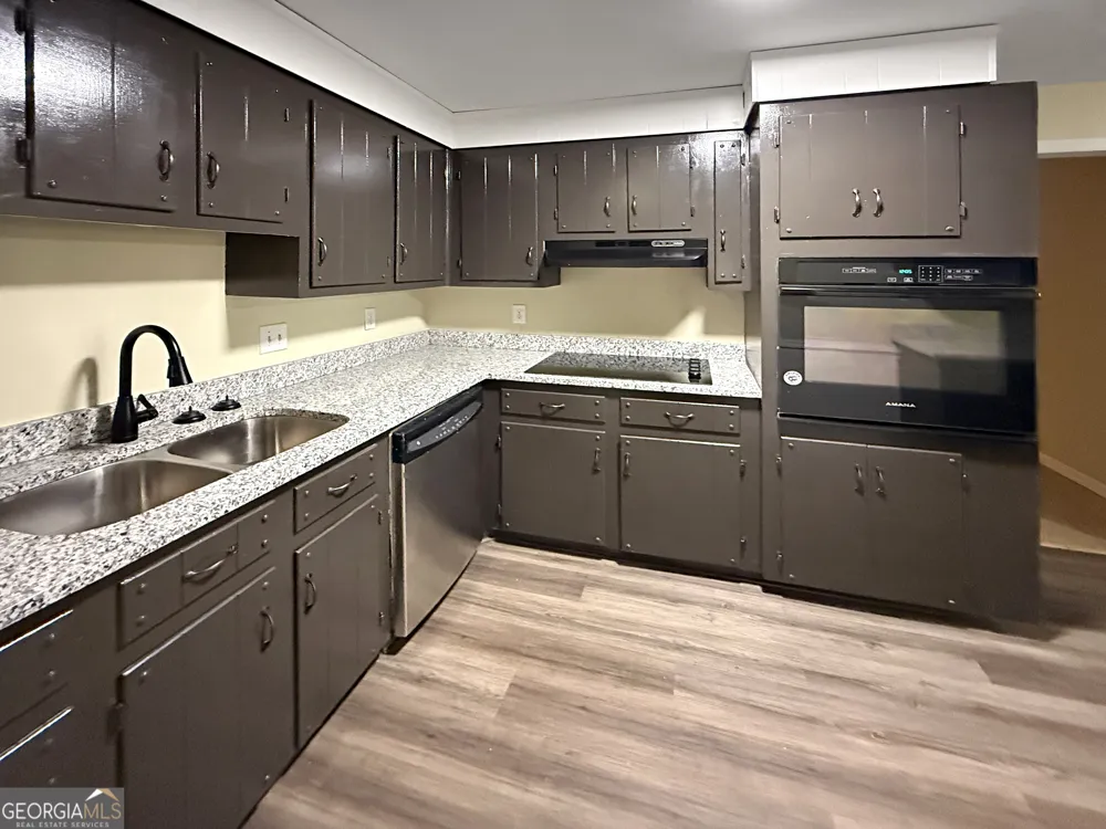 209 Scarborough RD Centerville, GA 31028