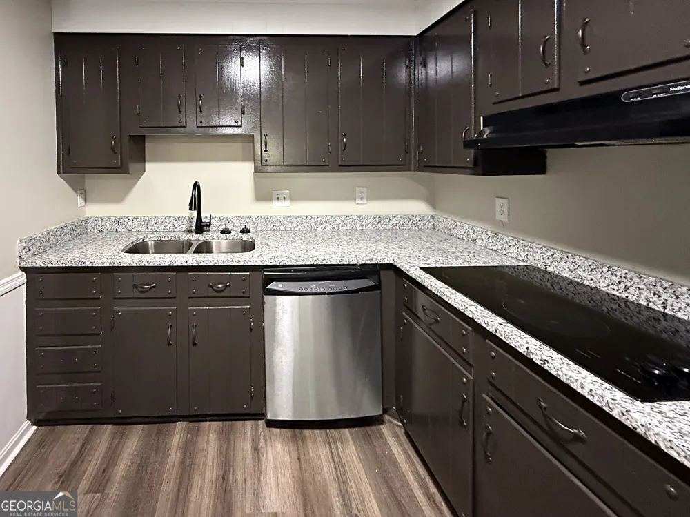 209 Scarborough RD Centerville, GA 31028