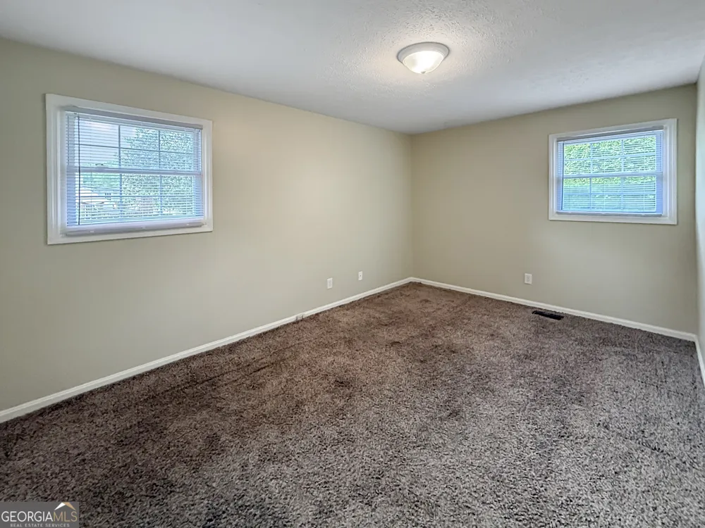 209 Scarborough RD Centerville, GA 31028