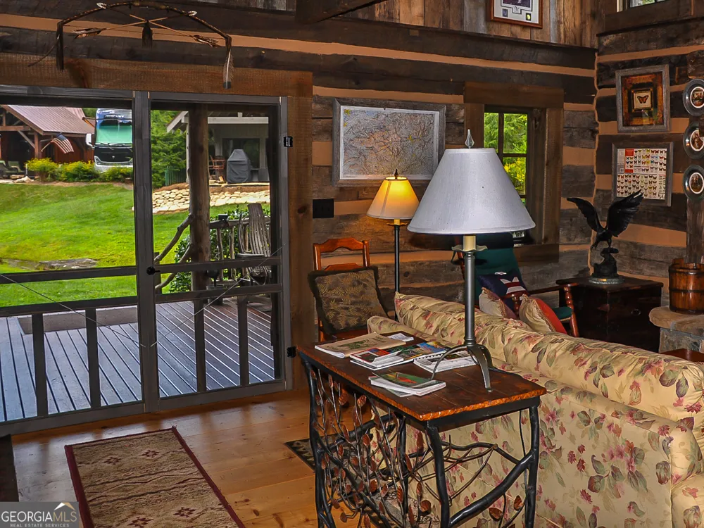 115 Wildflower RD Scaly Mountain, NC 28775