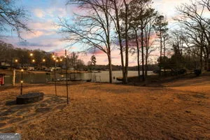 184 Bradley RD Jackson, GA 30233