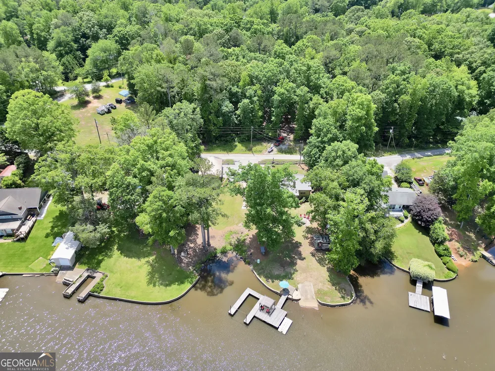 184 Bradley RD Jackson, GA 30233