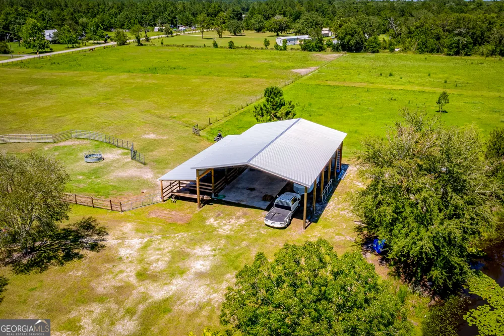 310 Farm RD St. George, GA 31562