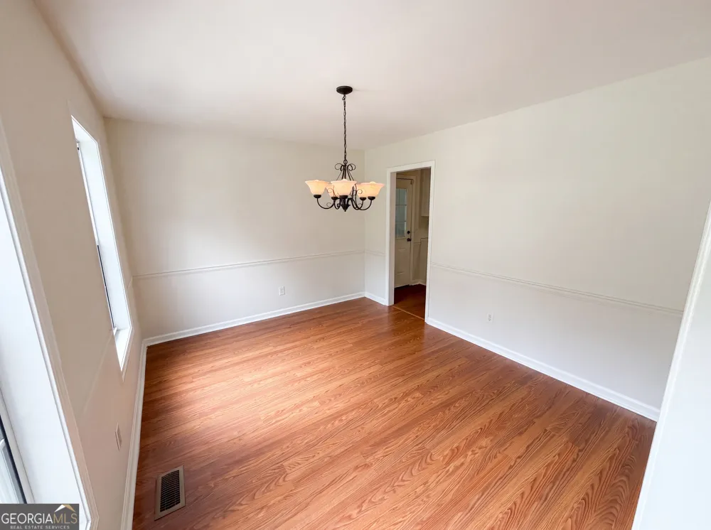 4615 Creek Bluff DR Buford, GA 30518
