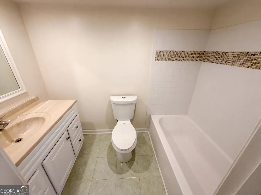 4615 Creek Bluff DR Buford, GA 30518