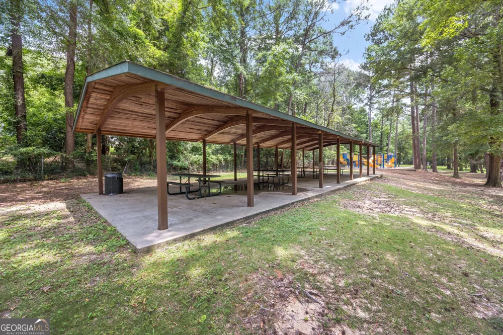 3838 Lyn DR Columbus, GA 31909