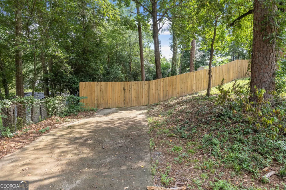 3838 Lyn DR Columbus, GA 31909